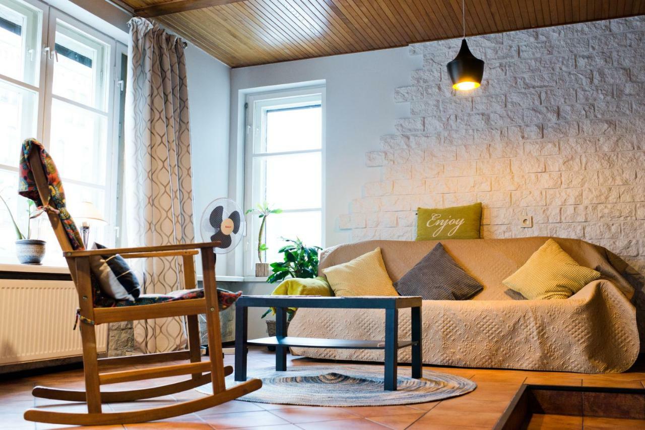 Spacious Klaipeda Apartment Ev ภายนอก รูปภาพ